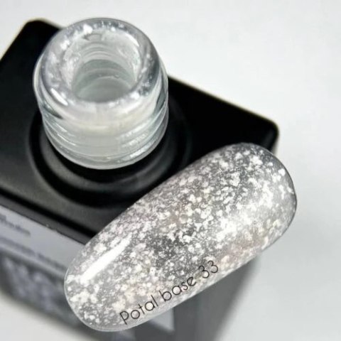 NAILSOFTHEDAY Potal base 33 - półprzezroczysta baza z białymi płatkami oraz drobinką odblaskową, 10 ml NAILSOFTHEDAY Potal base 33 - półprzezroczysta baza z białymi płatkami oraz drobinką odblaskową, 10 ml