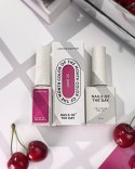 NAILSOFTHEDAY Color of the month June 2025 Cherry Kiss - intensywny różowy lakier hybrydowy z efektem „kociego oka", 10 ml NAILSOFTHEDAY Color of the month June 2025 Cherry Kiss - intensywny różowy lakier hybrydowy z efektem „kociego oka", 10 ml