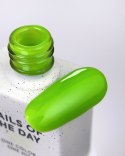 NAILSOFTHEDAY Kiwi - elektryzujący limonkowy lakier hybrydowy, 10 ml NAILSOFTHEDAY Kiwi - elektryzujący limonkowy lakier hybrydowy, 10 ml