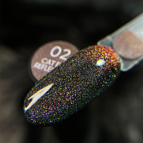 NAILSOFTHENIGHT Cat eye Reflective 02 – odblaskowy lakier hybrydowy z efektem "cat eye", 10 ml NAILSOFTHENIGHT Cat eye Reflective 02 – odblaskowy lakier hybrydowy z efektem "cat eye", 10 ml